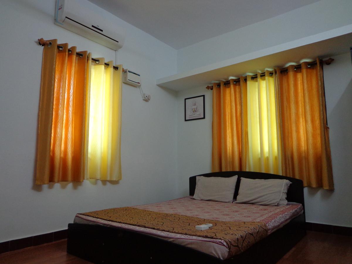 Remisha Service Apartments شيناي الغرفة الصورة